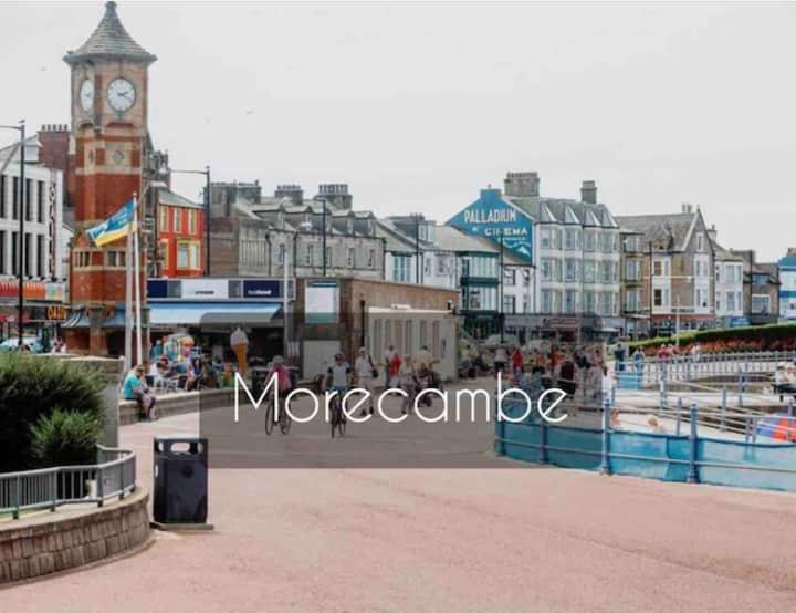Lovely 2 Bedroom Modern Loft Sea View Morecambe